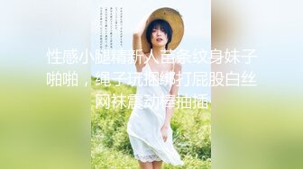 ⚫️⚫️极品人形小母狗！推特美少女福利姬【xiaoyunxianzi】喜欢户外极限露出，勇闯男厕学狗爬舔食小便池