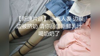 STP25307 吊钟大奶子颜值很高的御姐少妇激情大秀直播，性感妩媚又风骚，自己揉捏大奶子逼里塞着跳蛋自慰骚穴浪叫呻吟 VIP2209