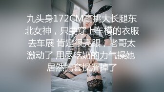 小夫妻逛商场累了到暧昧粉红酒店休息 兄弟在这里不停打扰，好不容易走后 立马脱光光换衣服啪啪操穴【水印】