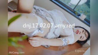 dnj.17.02.07.amy.red