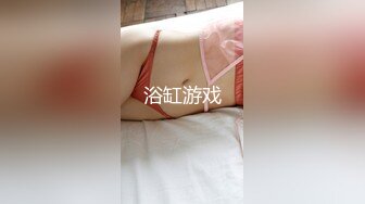 STP28560 极品尤物！女神模特！黑丝顶级美腿，扭腰摆臀慢慢脱光，翘起美腿掰穴，按摩器震穴塞入 VIP0600