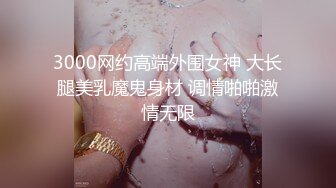 风景区女厕全景偷拍多位美女少妇前来献B (4)