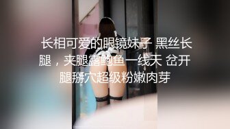 热门人妖 成都·Ts童酱 ·： 直男带着同事操童宝，放假了，欢度中秋，两位哥哥真的太猛了！