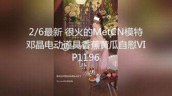 【按摩足浴】新人足浴店勾搭小少妇，带回住处口交啪啪，口活卖力含着鸡巴不松口，一插骚穴就开始浪叫