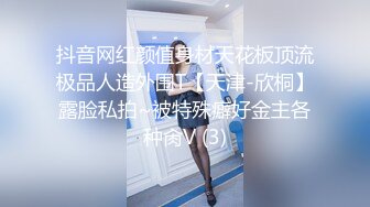 淫乱KTV TS金美娜1vs N个男模，点这么多酒不喝尽吃鸡巴，众多男模掏出小鸟